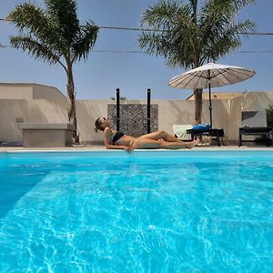 Mrbrown - Cinzia Resort Beach